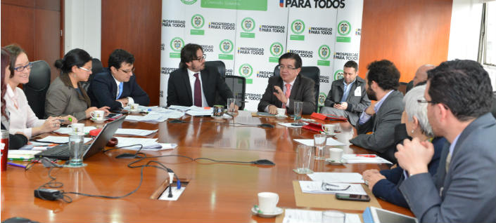 MinSalud asume presidencia de la Conasa