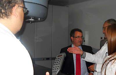 Minprotección inaugura nuevas unidades tecnológicas para el Hospital Universitario del Valle