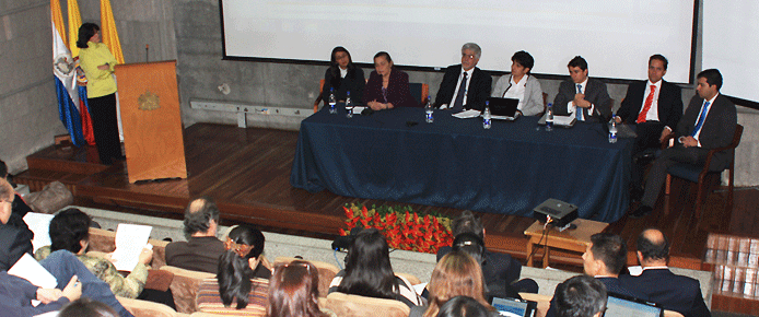 auditorio-guias-atencion-javer-sep-13-11.gif