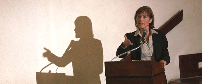 beatriz-medellin-2012-solaokexpone.gif