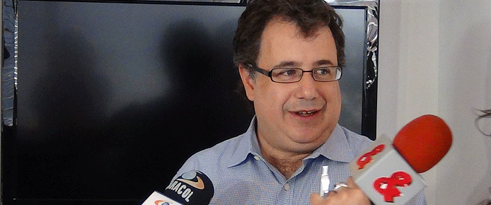 ministro-cara-medios-dic-27-11.gif