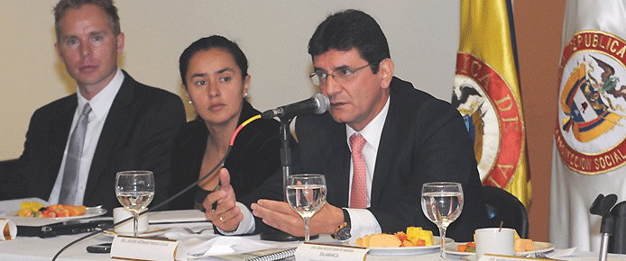 vice-acosta-tramites-sep10-11.gif
