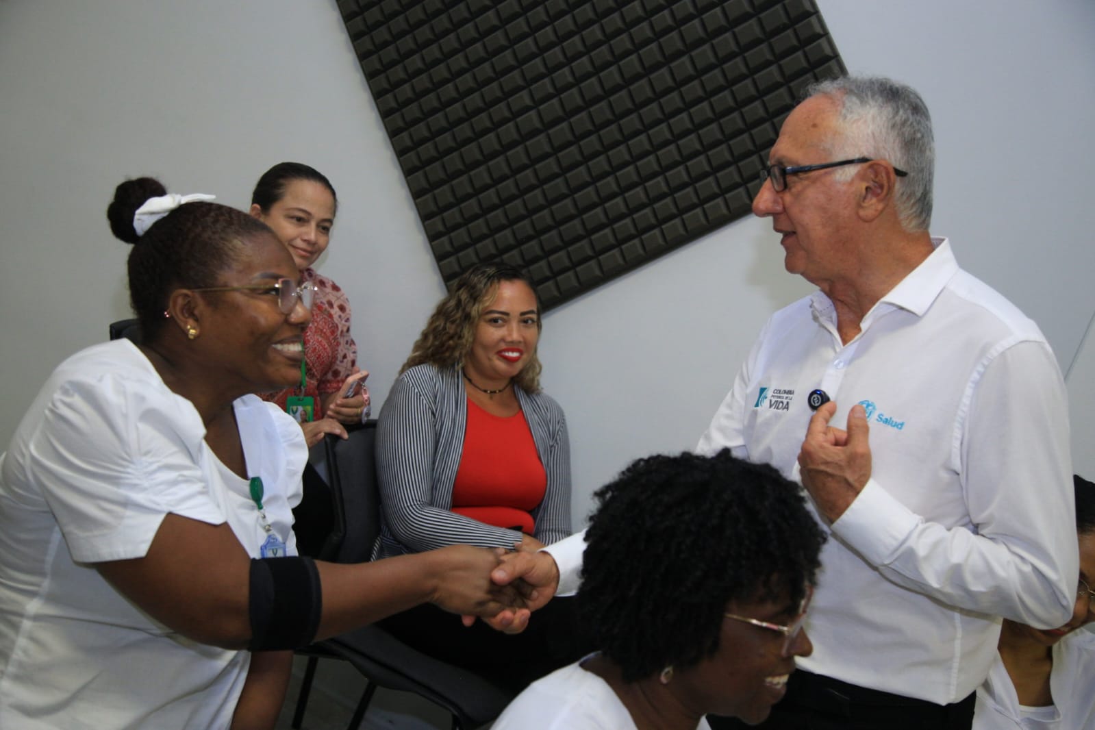 Ministro Guillermo Jaramillo en Tumaco